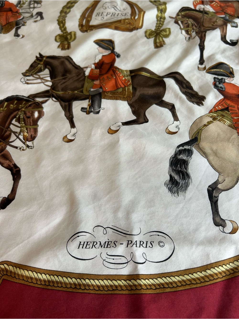 Vintage Hermès Paris “Reprise” Silk Scarf Equestrian Horse Print Burgundy - Picture 3 of 3